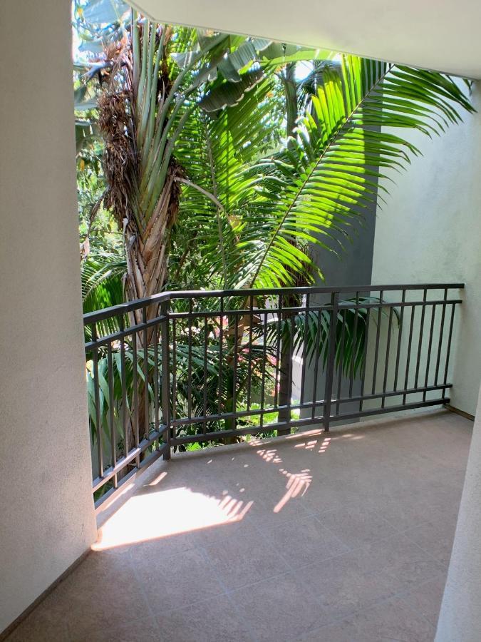 La Escapes Apartments/ Bel Air Los Angeles Exterior photo